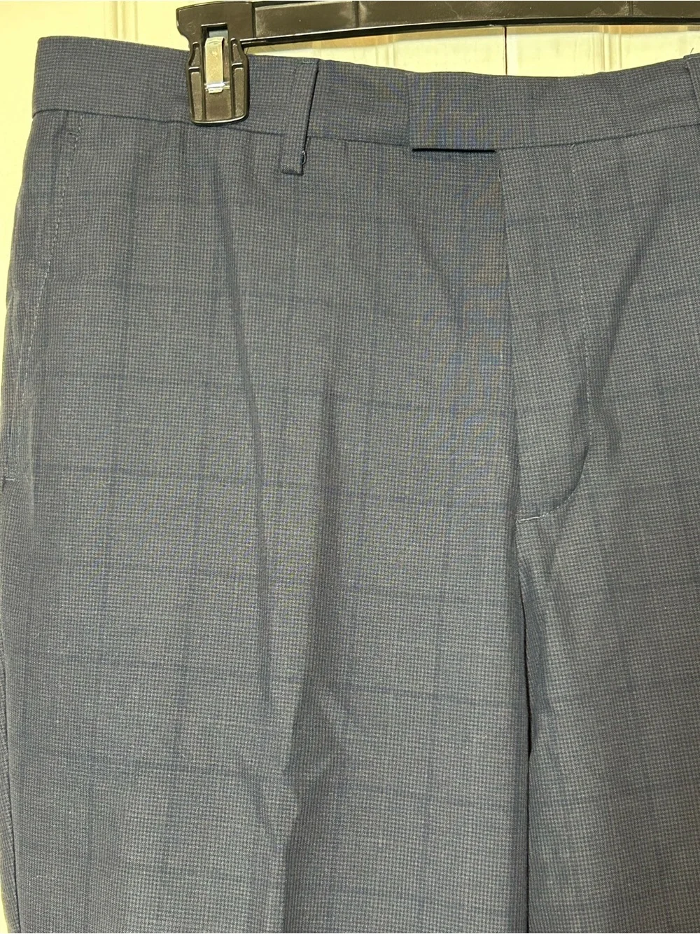 Banana Republic Men's Dress Pants 34x32 Standard Fit Non-Iron Navy Checkered